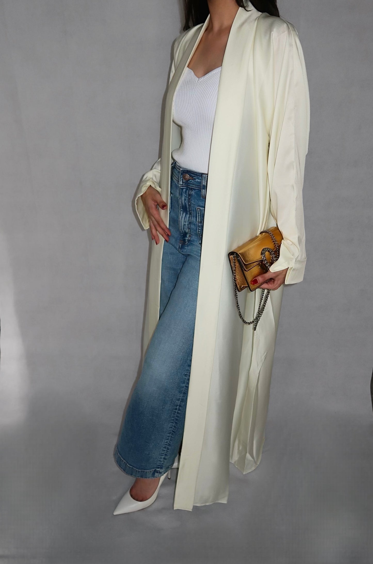 Ivory Abaya
